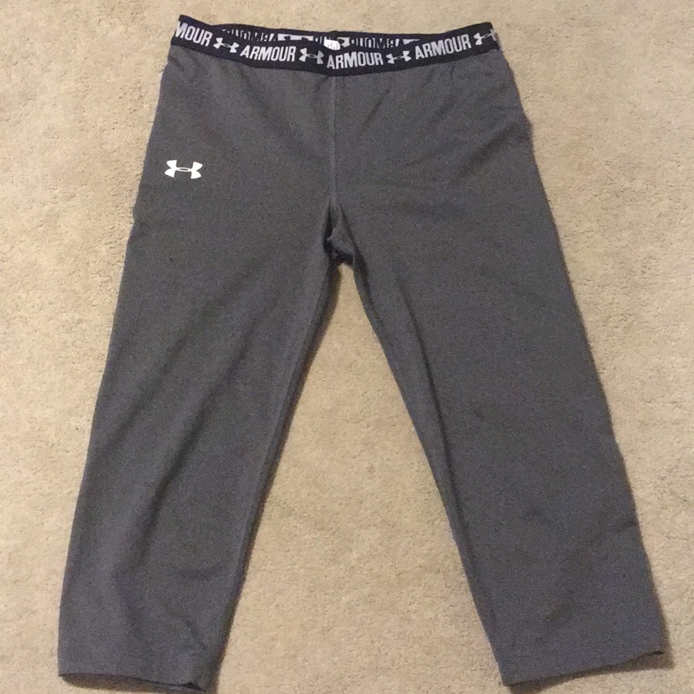 Under armour capris